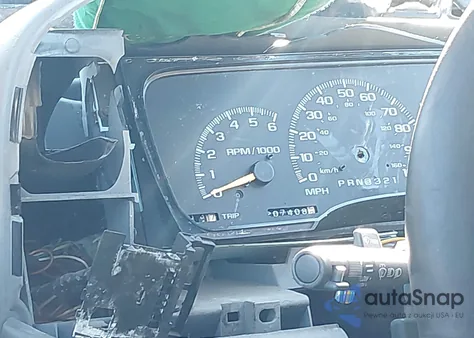 1997 Chevrolet C1500 Fleetside из США, поврежденный, VIN 1GCEC19M2VE215608